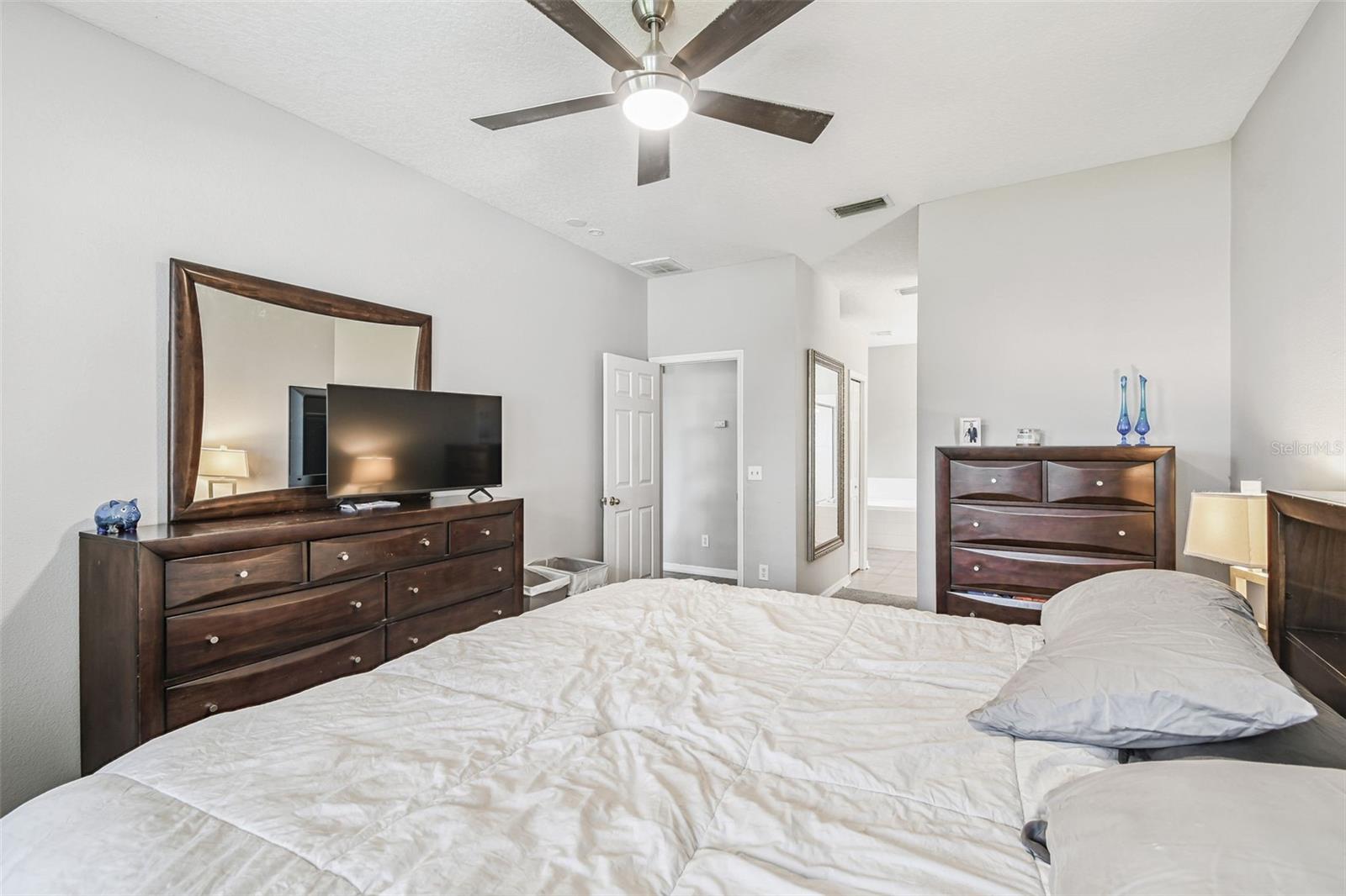 Image 19 of 56 For 10022 Cannon Drive