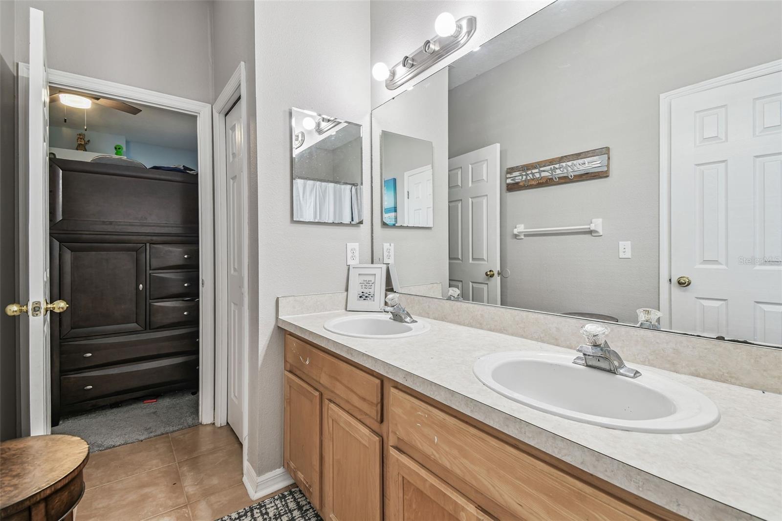 Image 23 of 56 For 10022 Cannon Drive