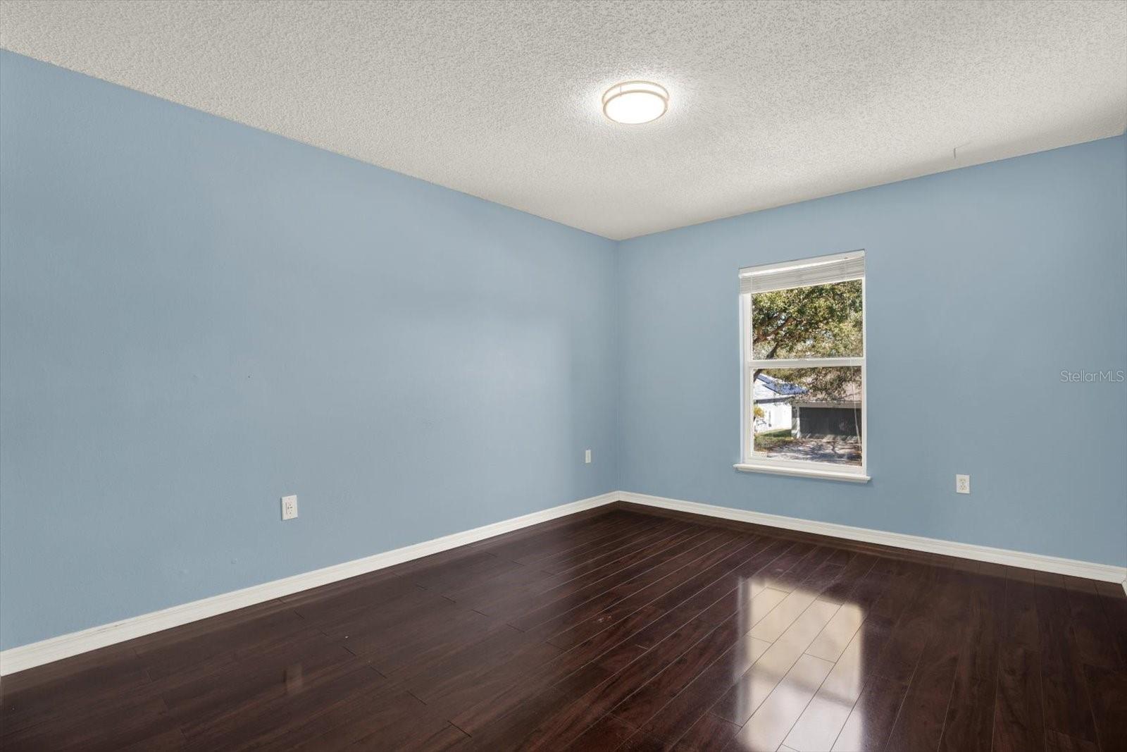 Image 27 of 41 For 6213 Venezia Place