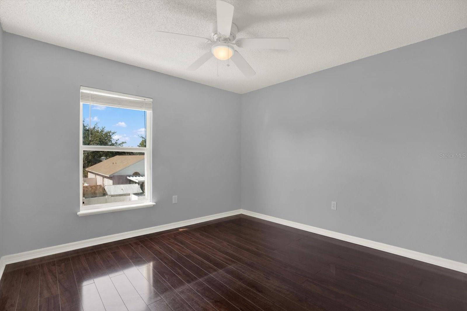 Image 31 of 41 For 6213 Venezia Place