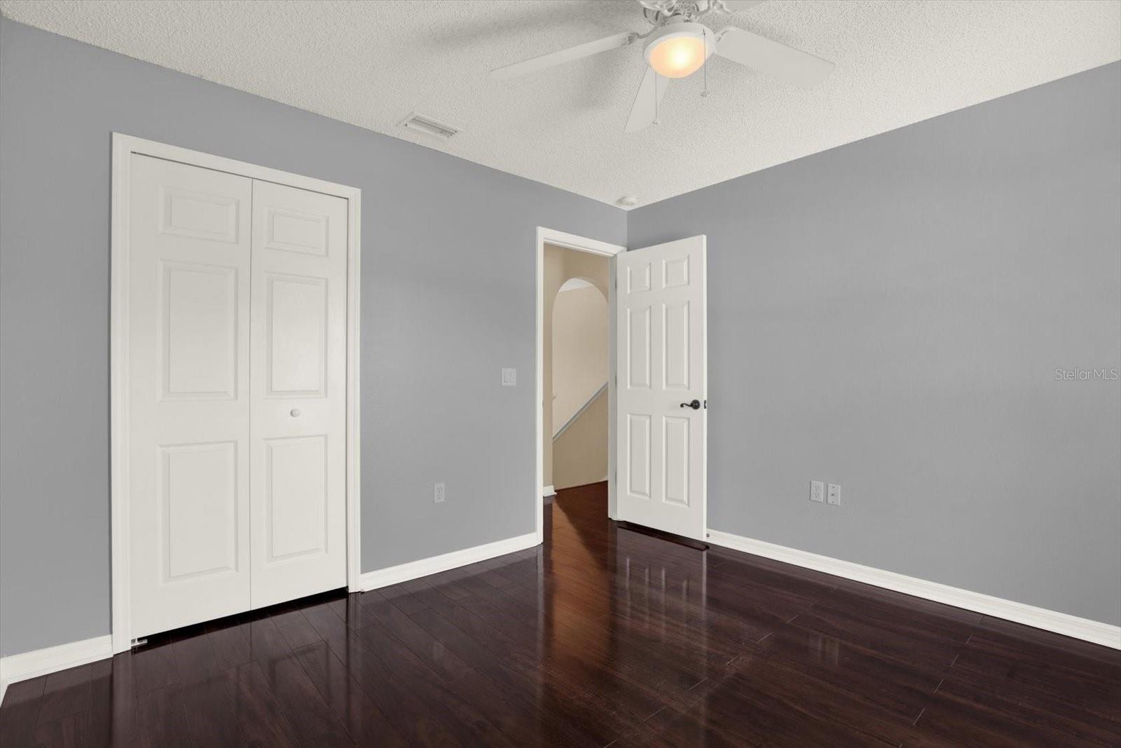 Image 32 of 41 For 6213 Venezia Place