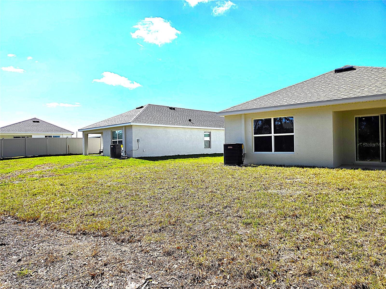 Image 18 of 29 For 10646 Hidden Banks Glen