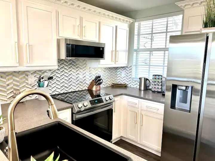 Image 13 of 36 For 547 Bahia Beach Boulevard