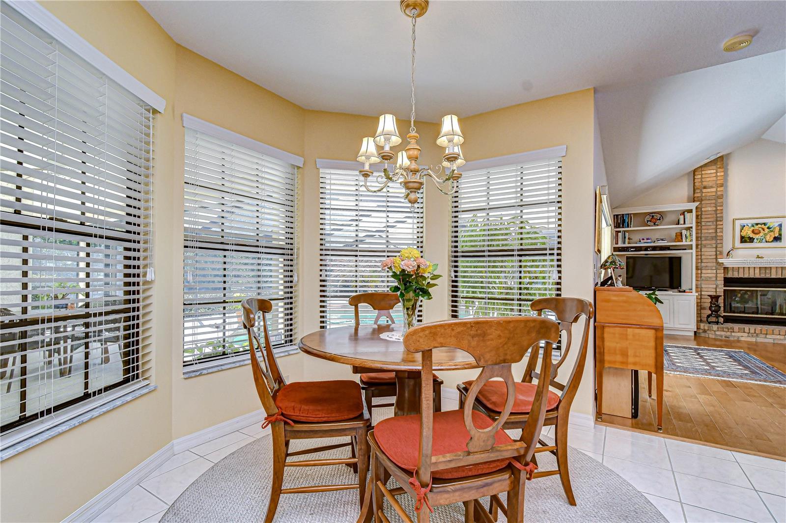 Image 17 of 35 For 3813 Turkey Oak Drive