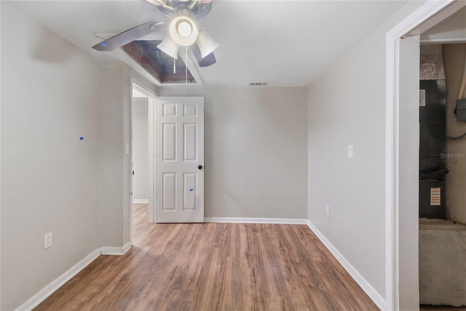 Image 6 of 15 For 4486 Pike Avenue