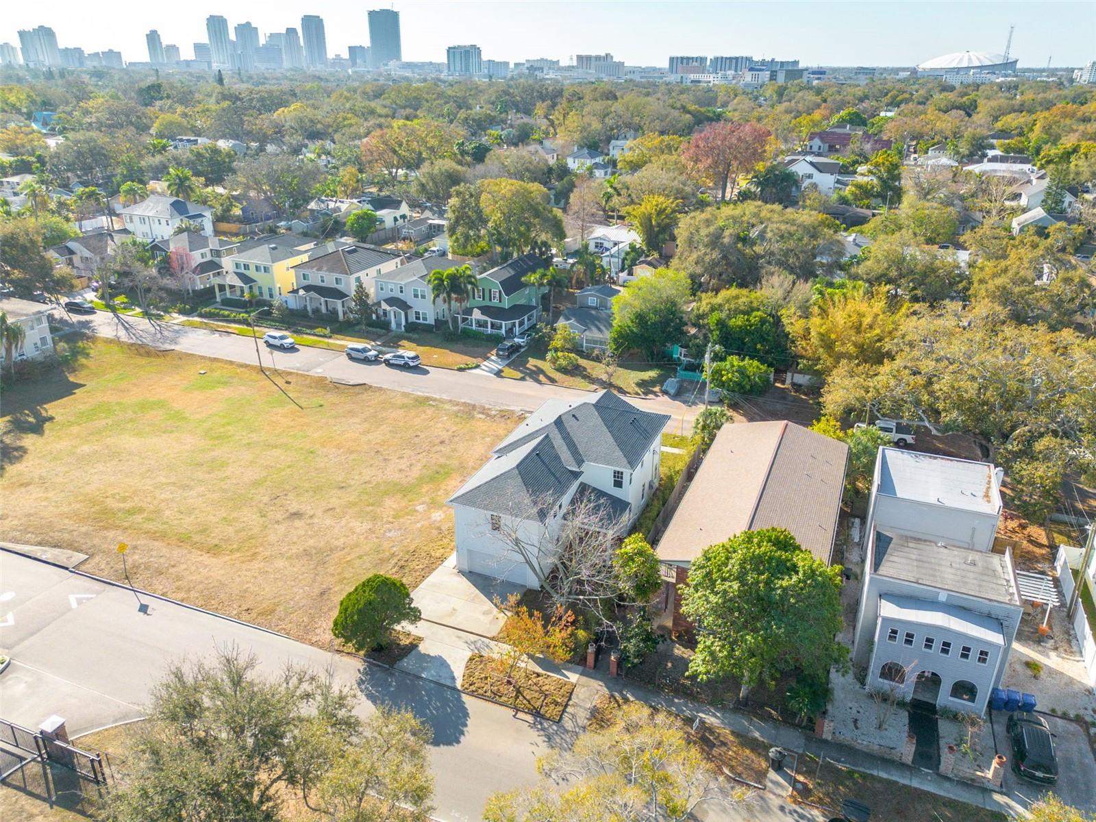 Image 10 of 10 For 1309 17th Avenue N