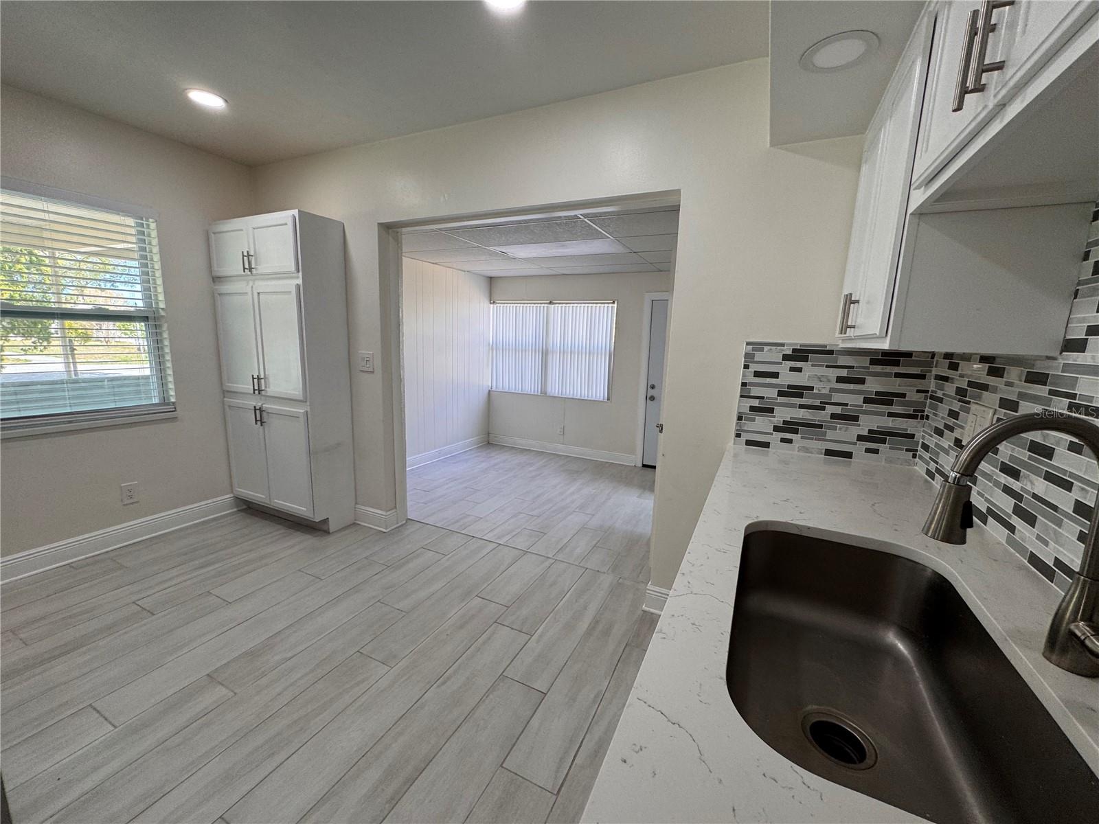 Image 5 of 19 For 5601 62nd Way N