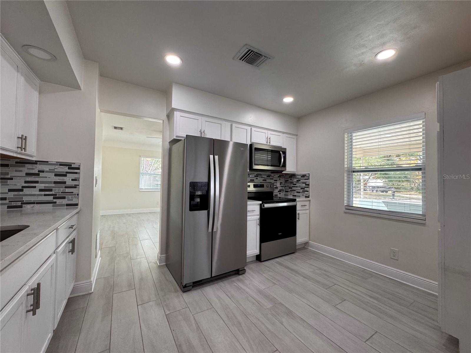 Image 6 of 19 For 5601 62nd Way N