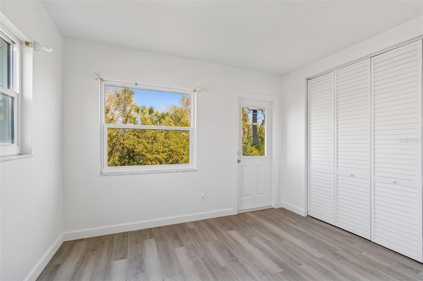 Image 15 of 19 For 4565 Duhme Road 101