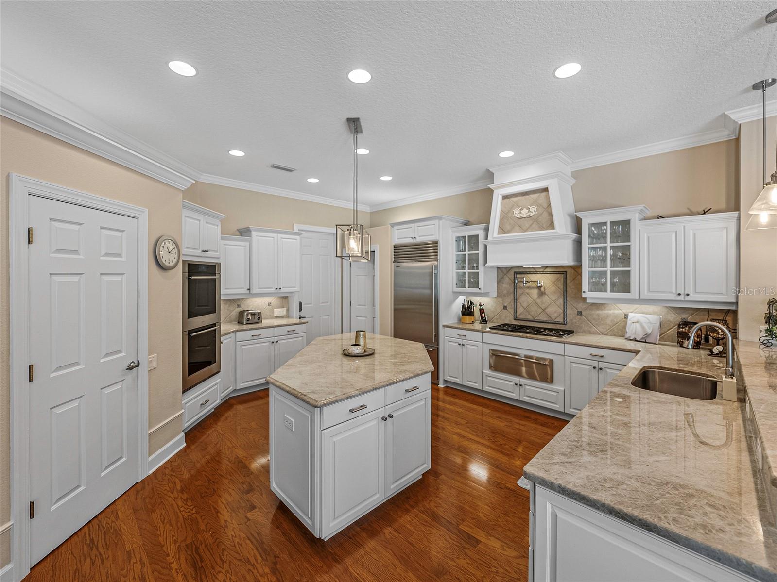 Image 23 of 89 For 33627 Americana Avenue