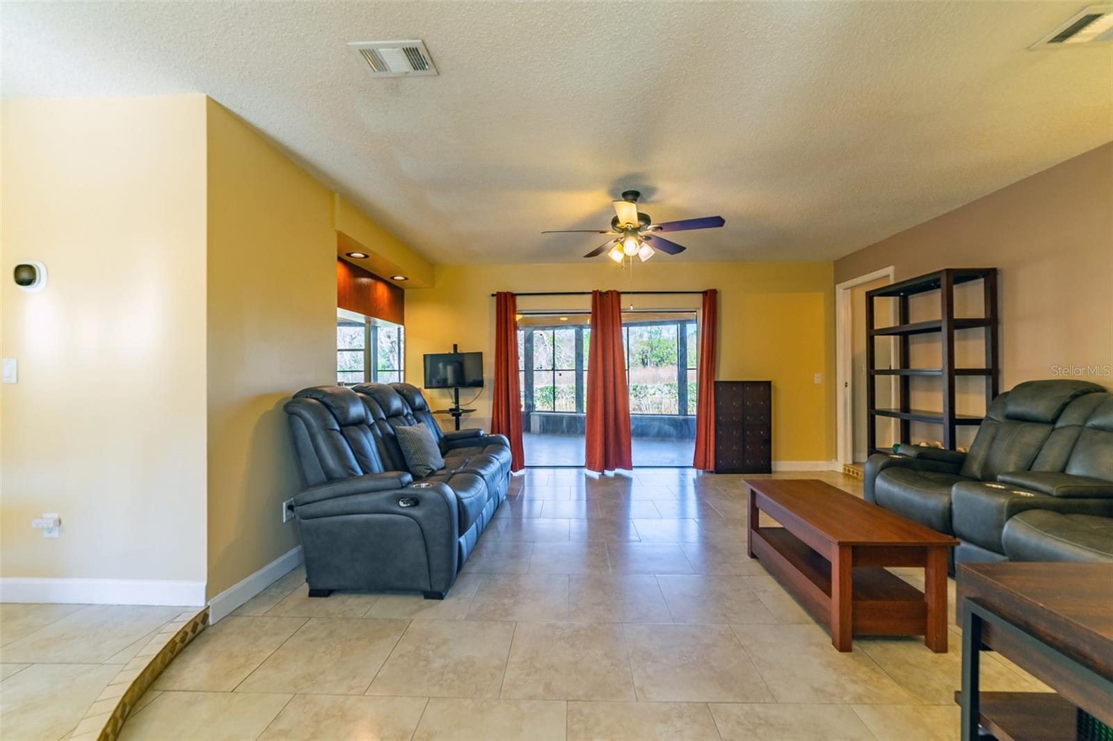 Image 18 of 45 For 18509 Putters Place