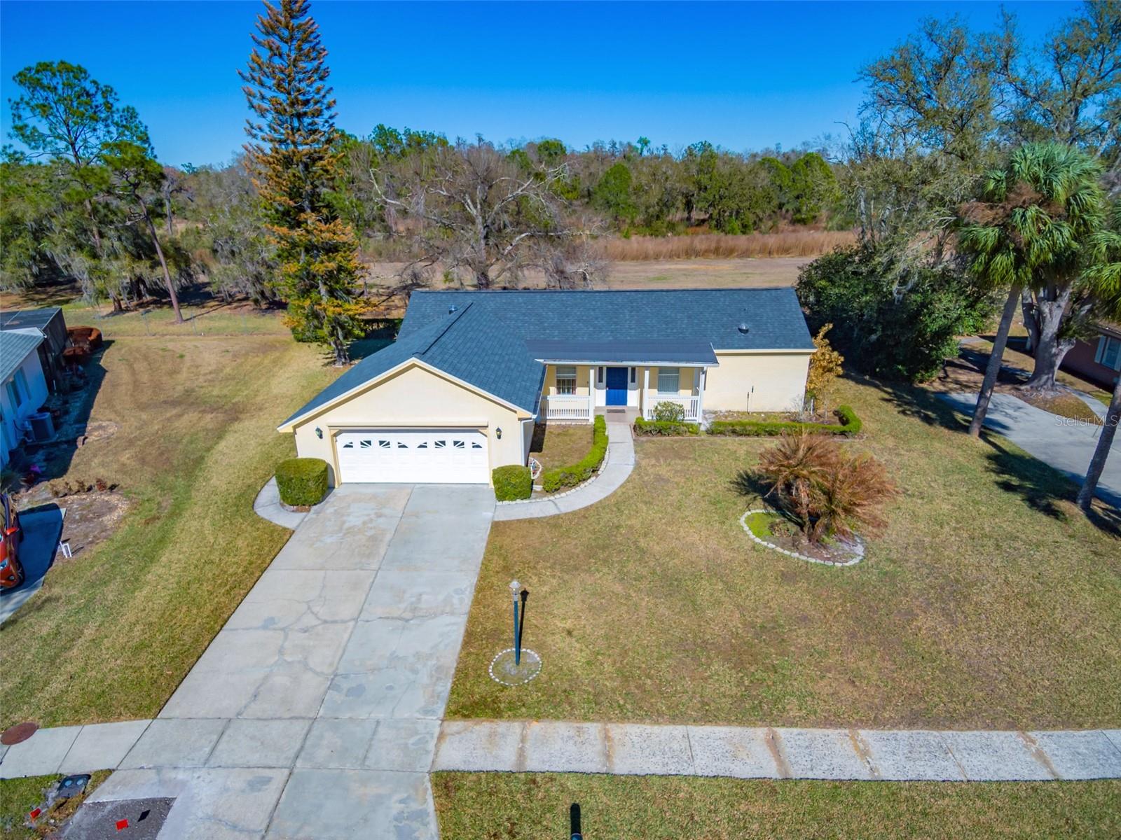 Image 2 of 45 For 18509 Putters Place