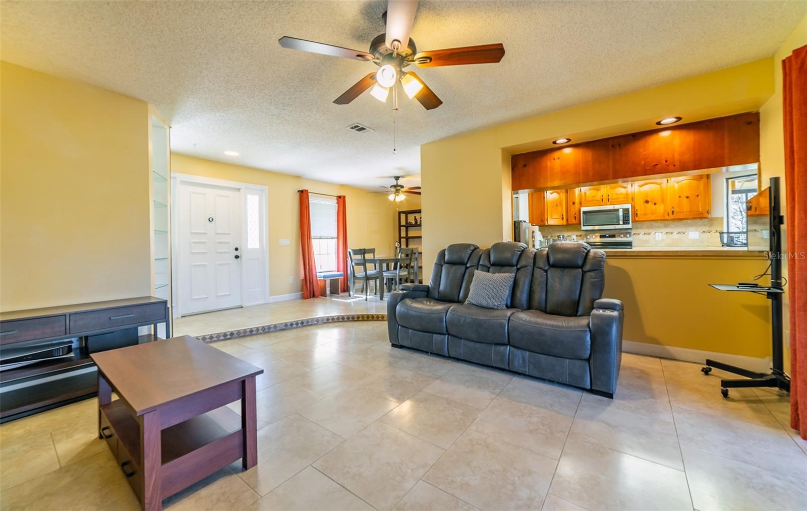 Image 21 of 45 For 18509 Putters Place