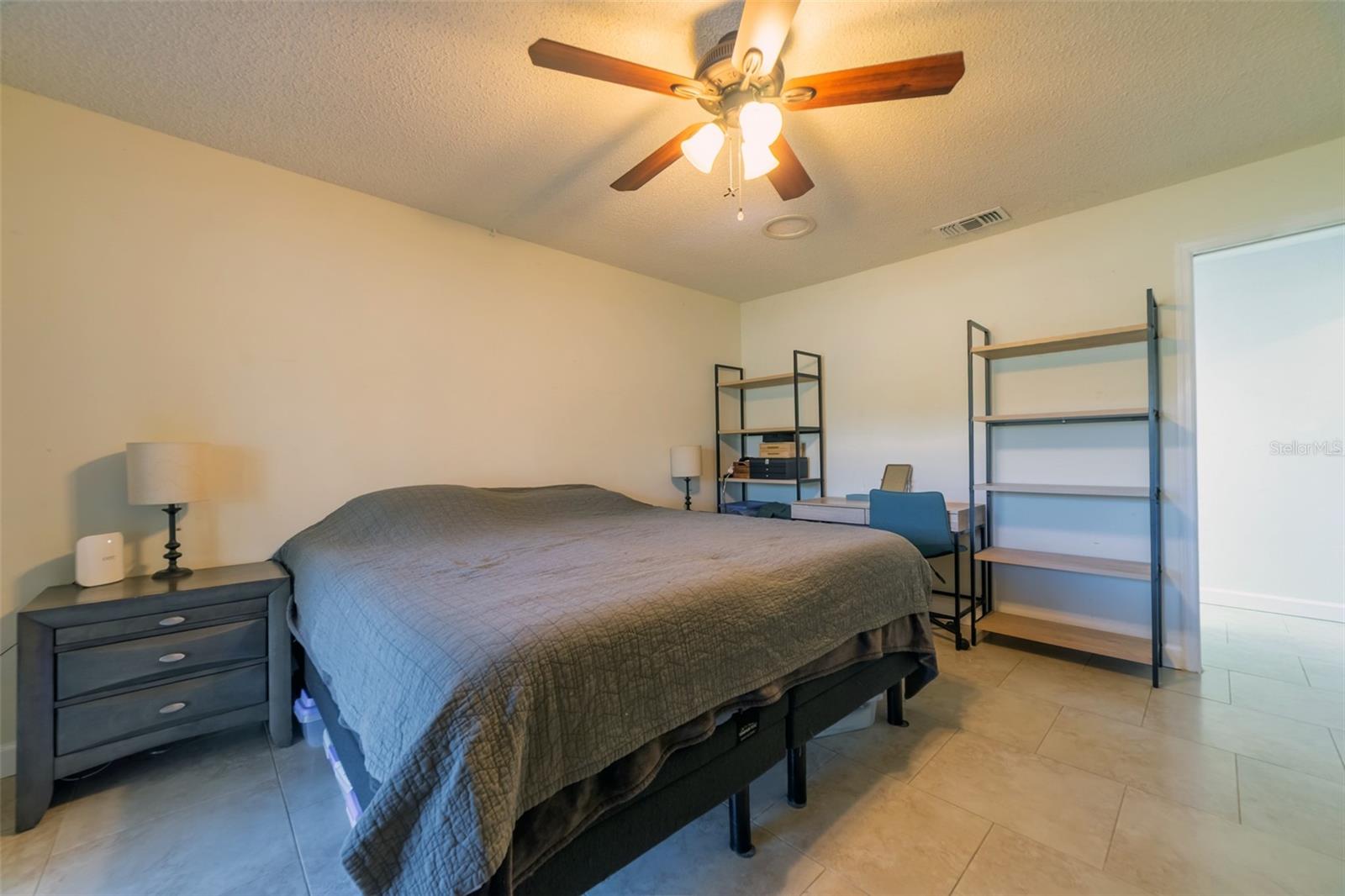 Image 27 of 45 For 18509 Putters Place