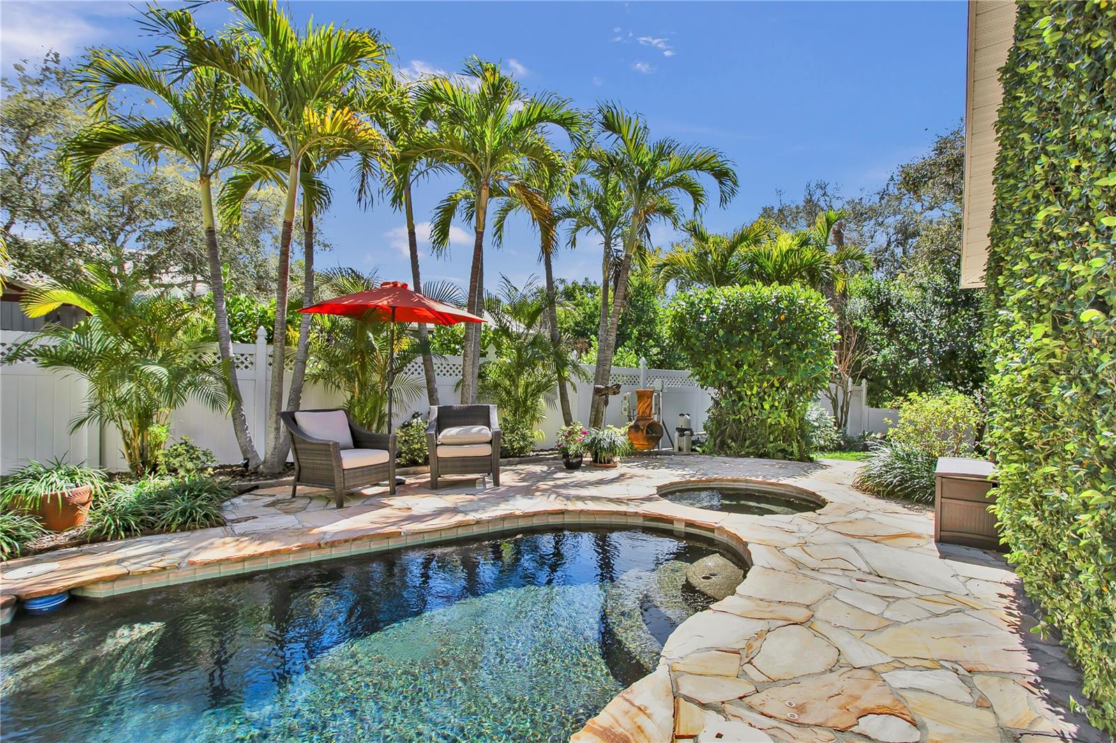 Image 24 of 65 For 323 Roebling Road N