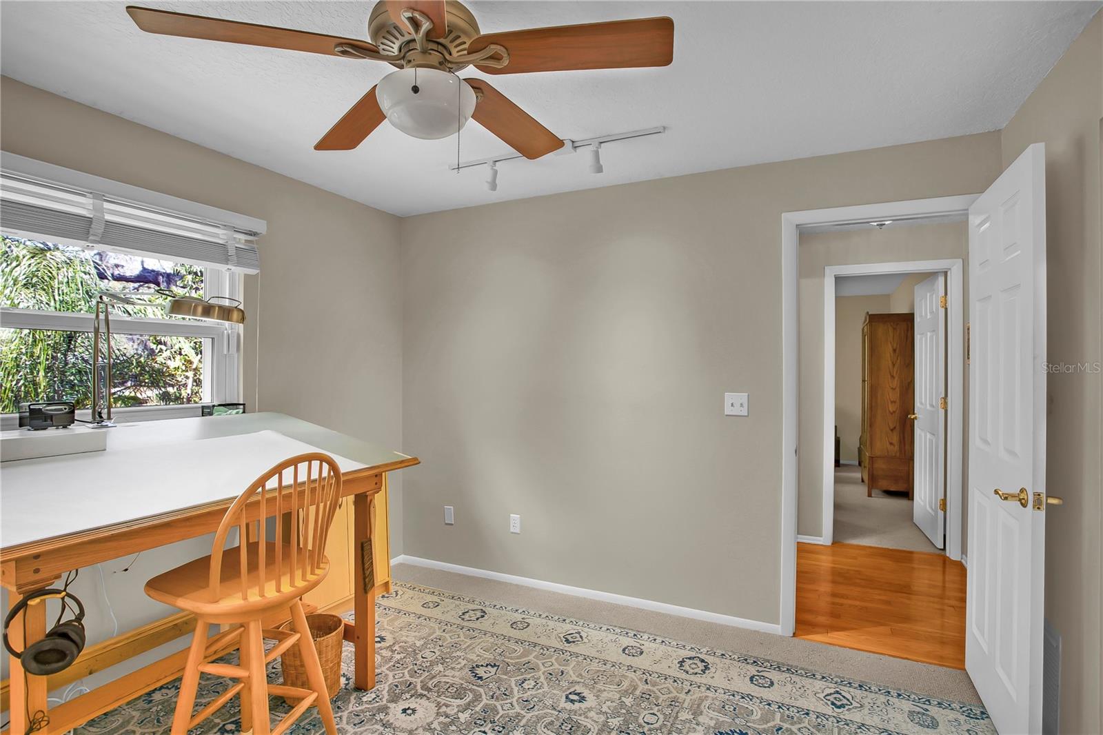 Image 41 of 65 For 323 Roebling Road N