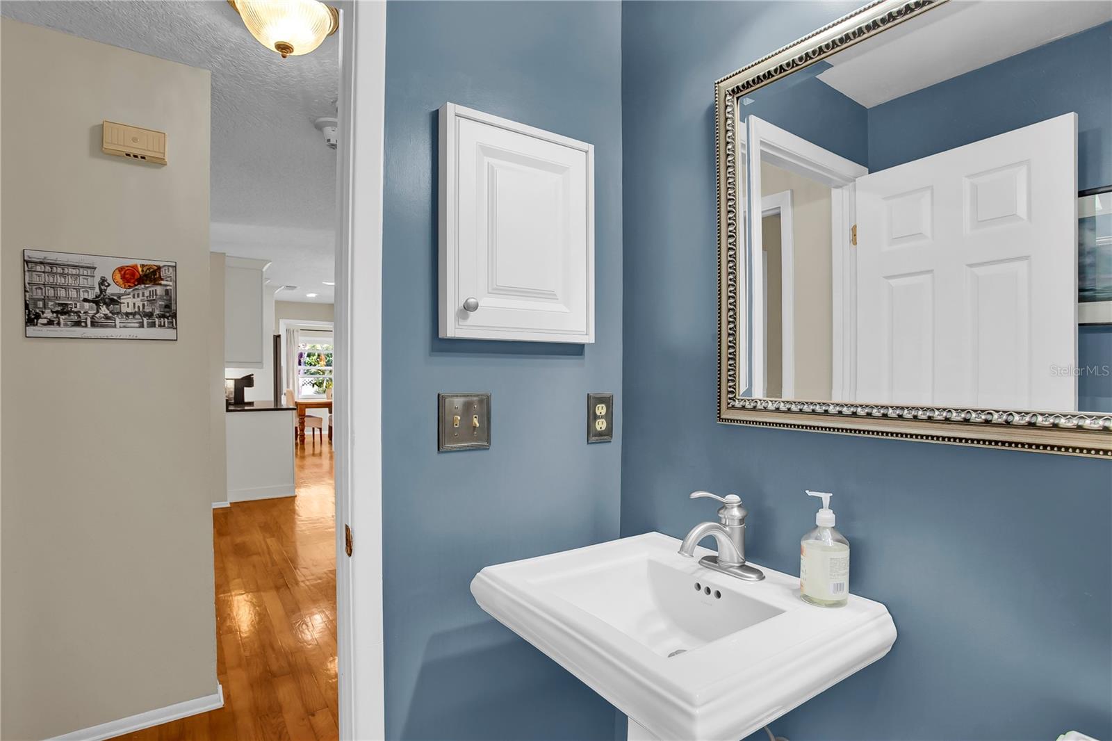 Image 45 of 65 For 323 Roebling Road N