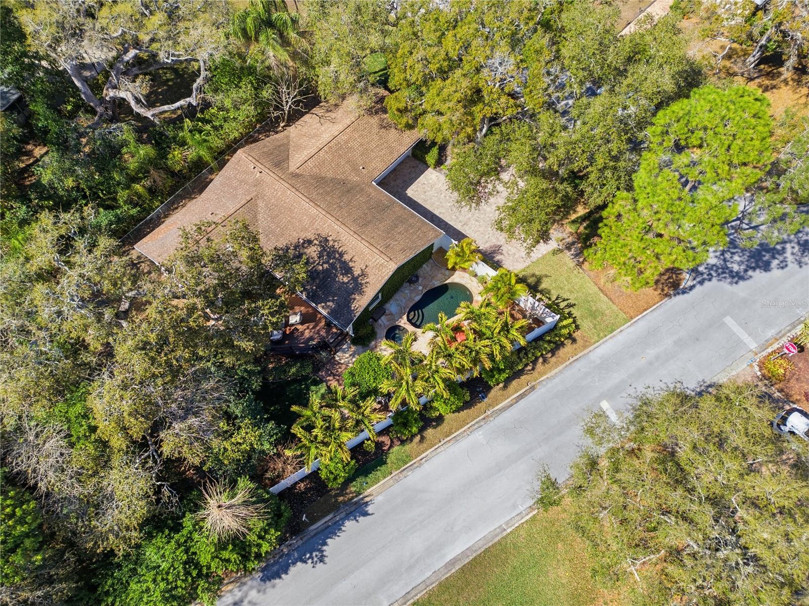 Image 60 of 65 For 323 Roebling Road N