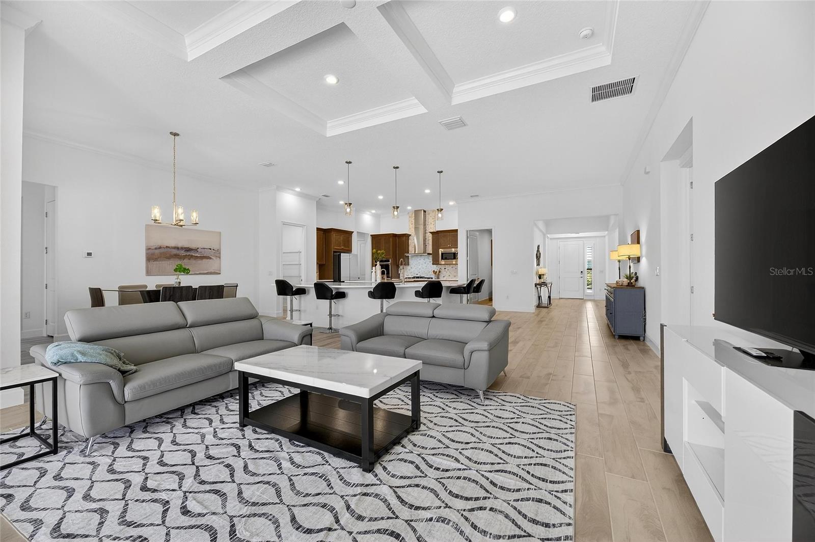 Image 19 of 100 For 994 Signet Drive