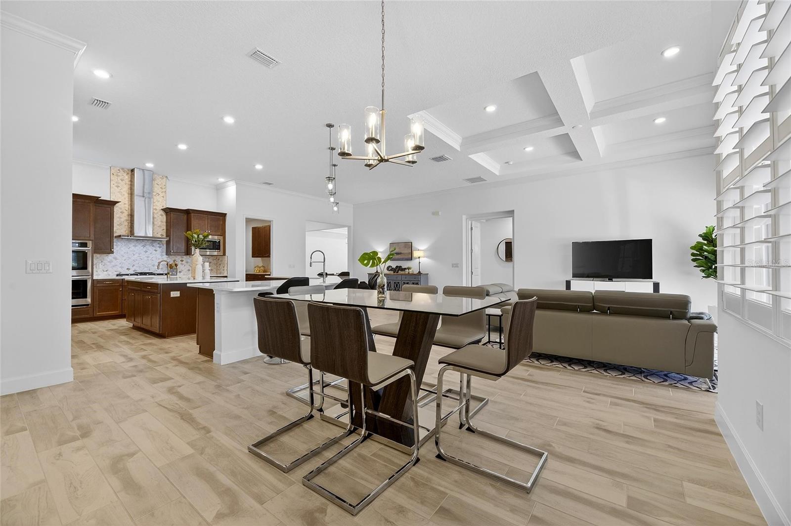 Image 29 of 100 For 994 Signet Drive