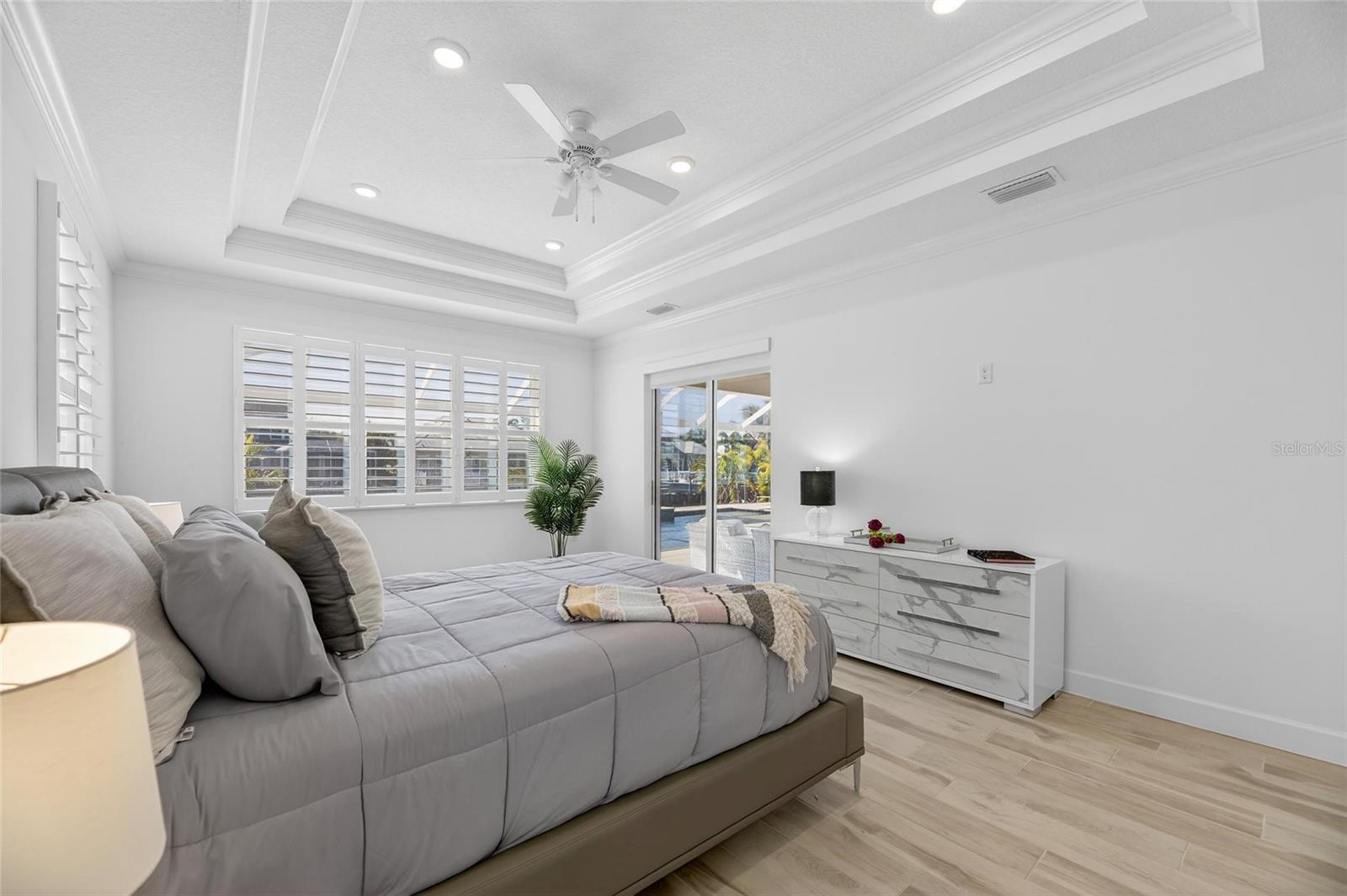 Image 31 of 100 For 994 Signet Drive