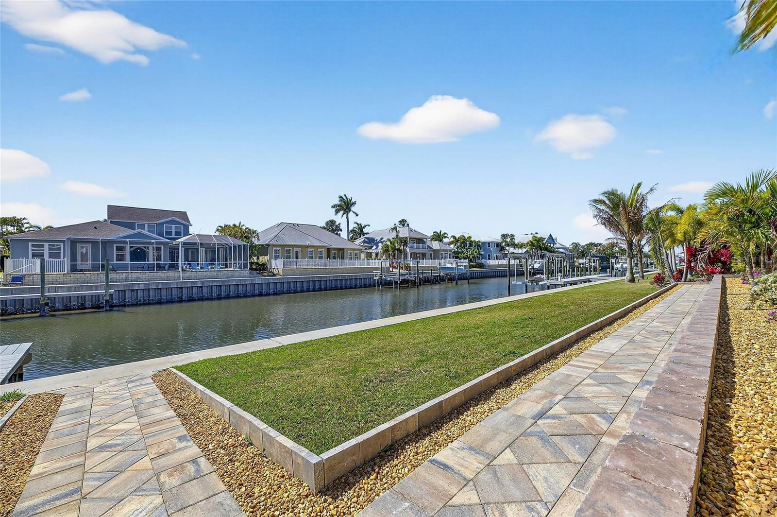 Image 64 of 100 For 994 Signet Drive