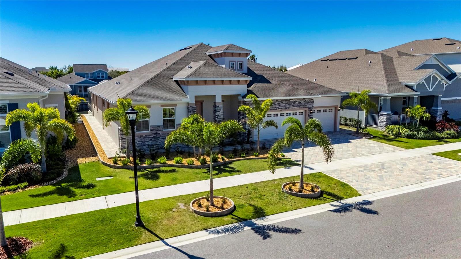 Image 74 of 100 For 994 Signet Drive