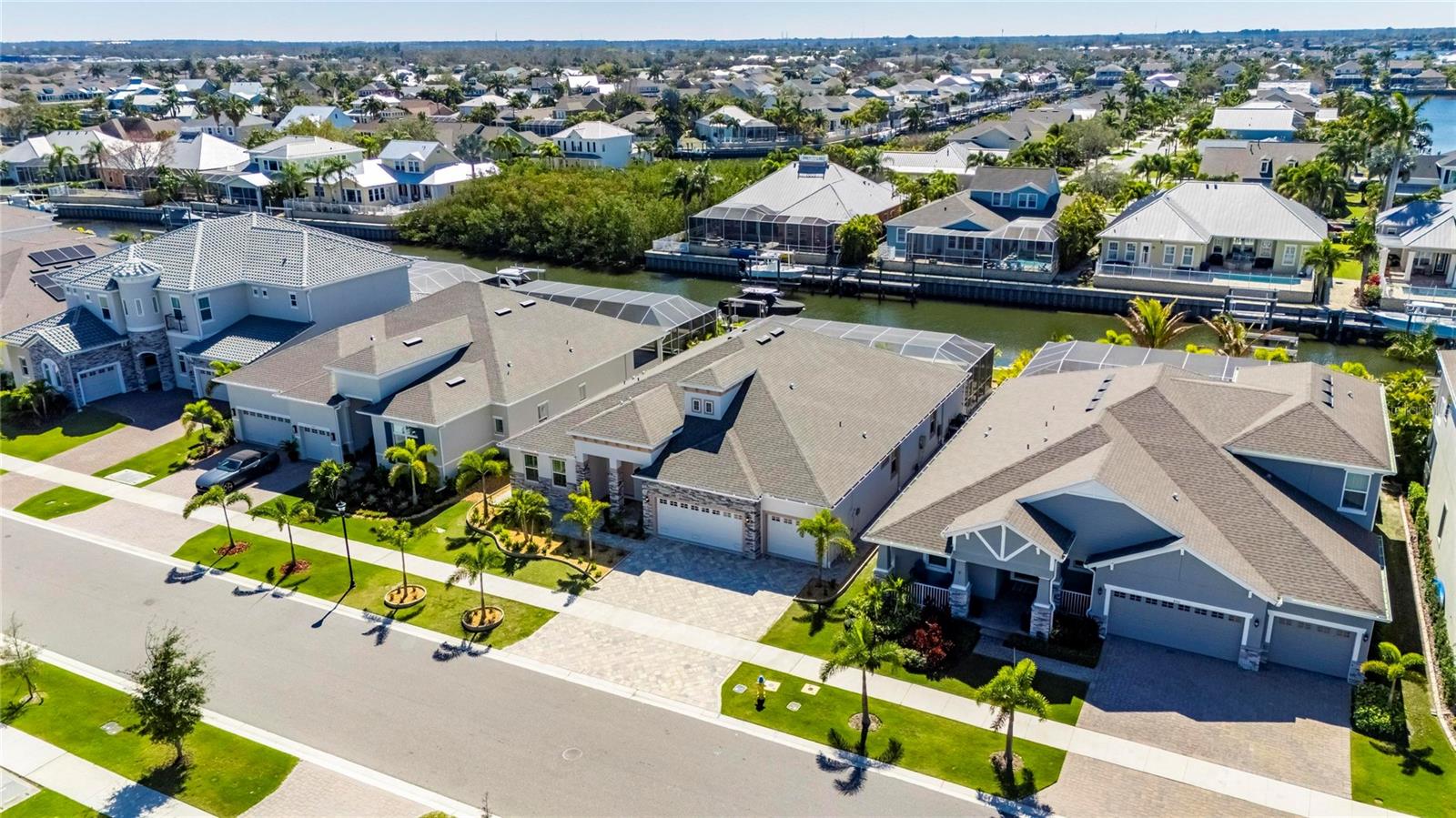 Image 78 of 100 For 994 Signet Drive