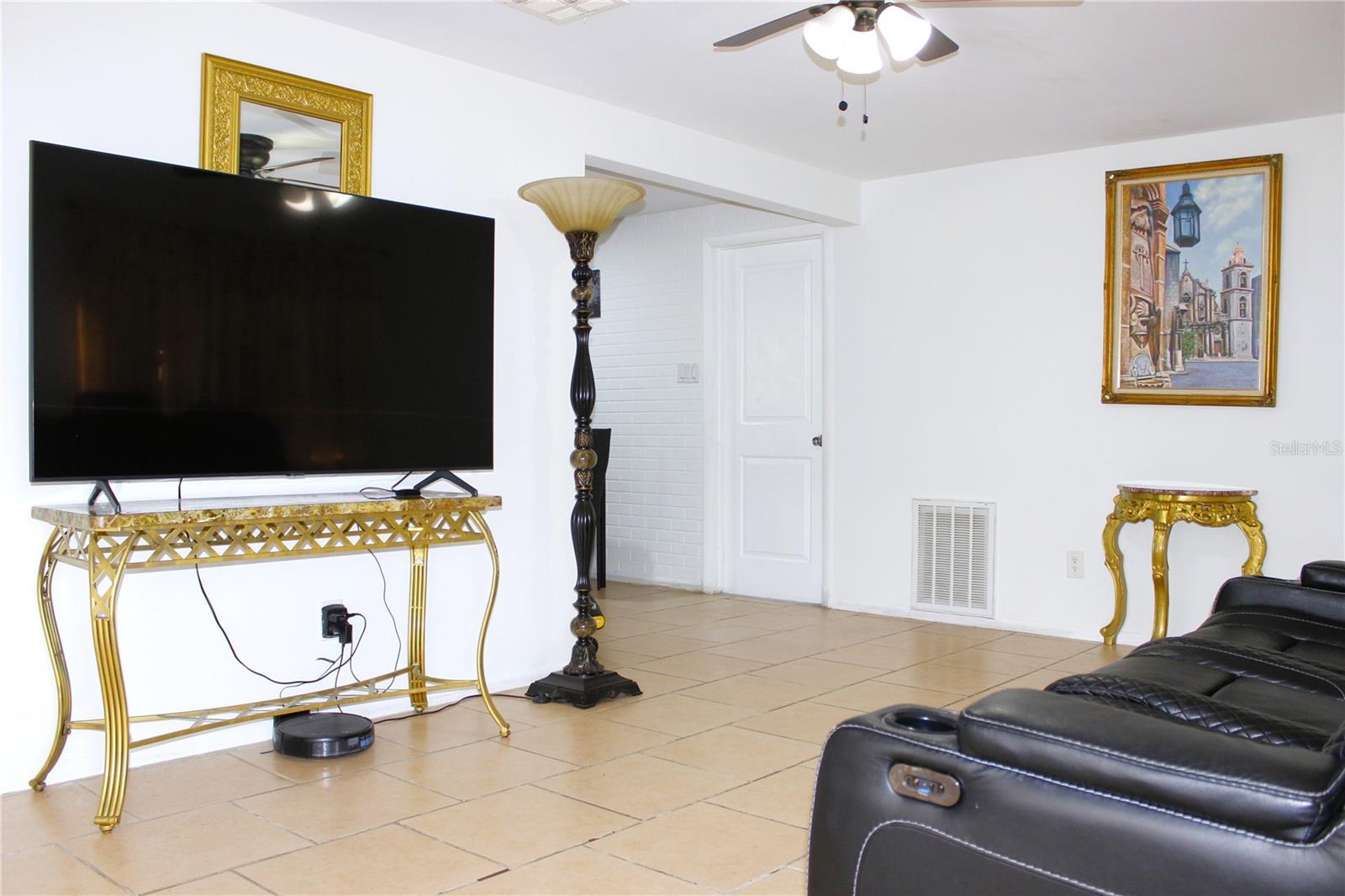 Image 39 of 47 For 3542 Connon Drive