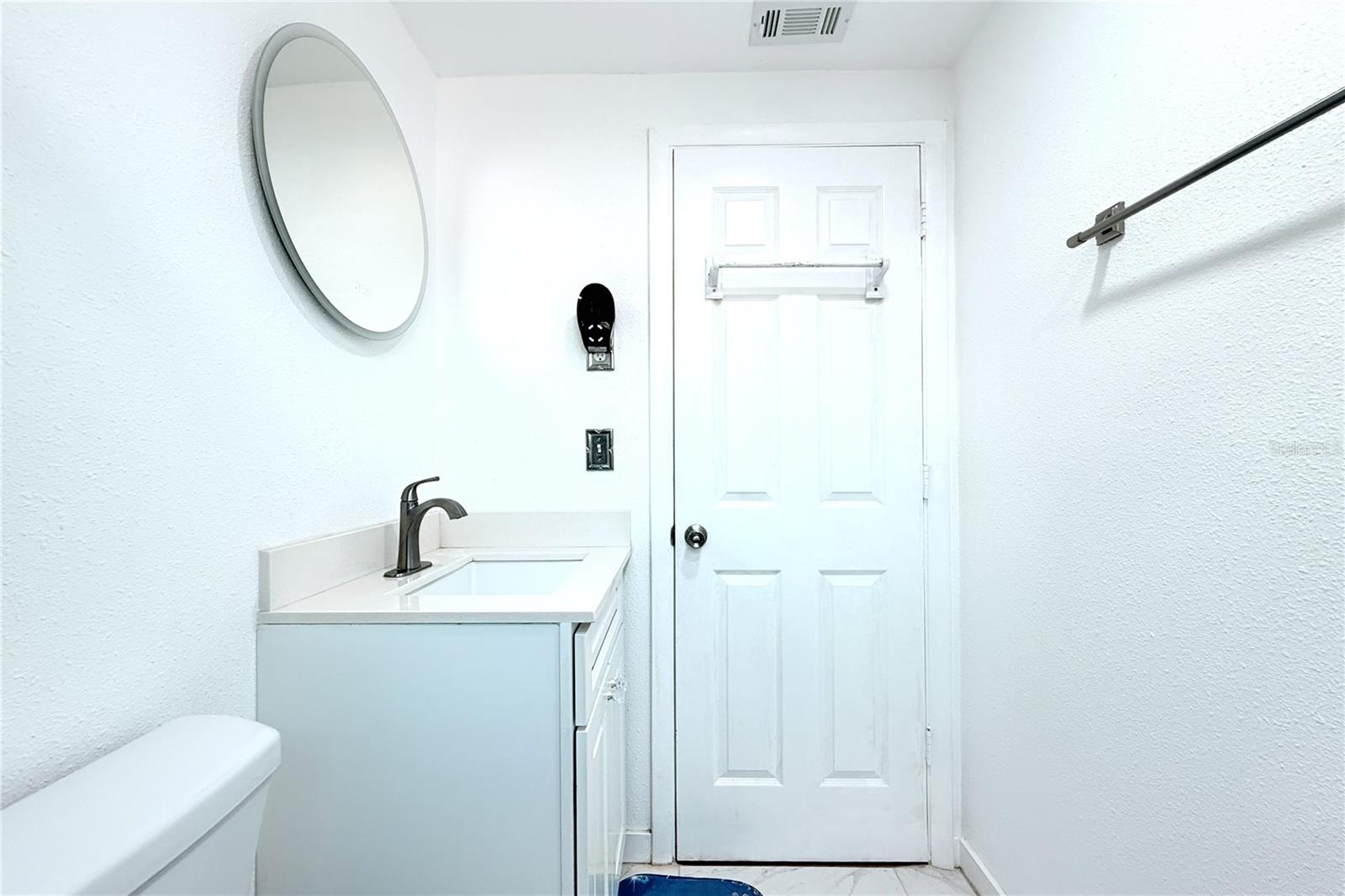 Image 43 of 47 For 3542 Connon Drive