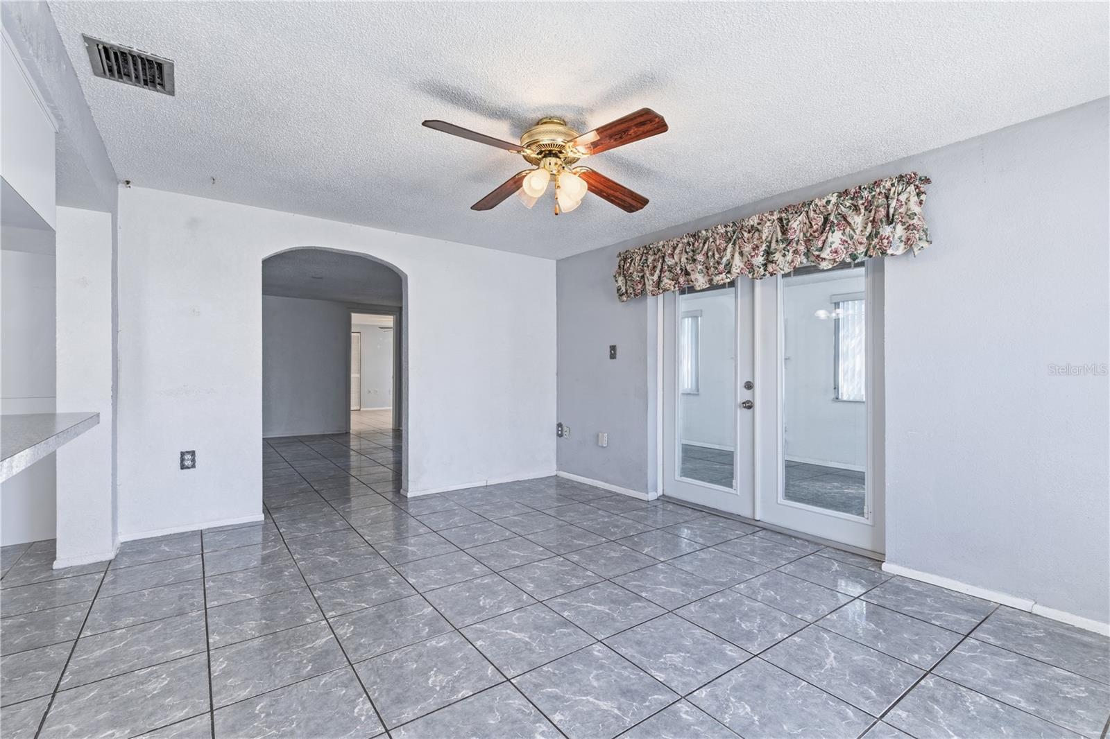 Image 11 of 18 For 9004 Lido Lane