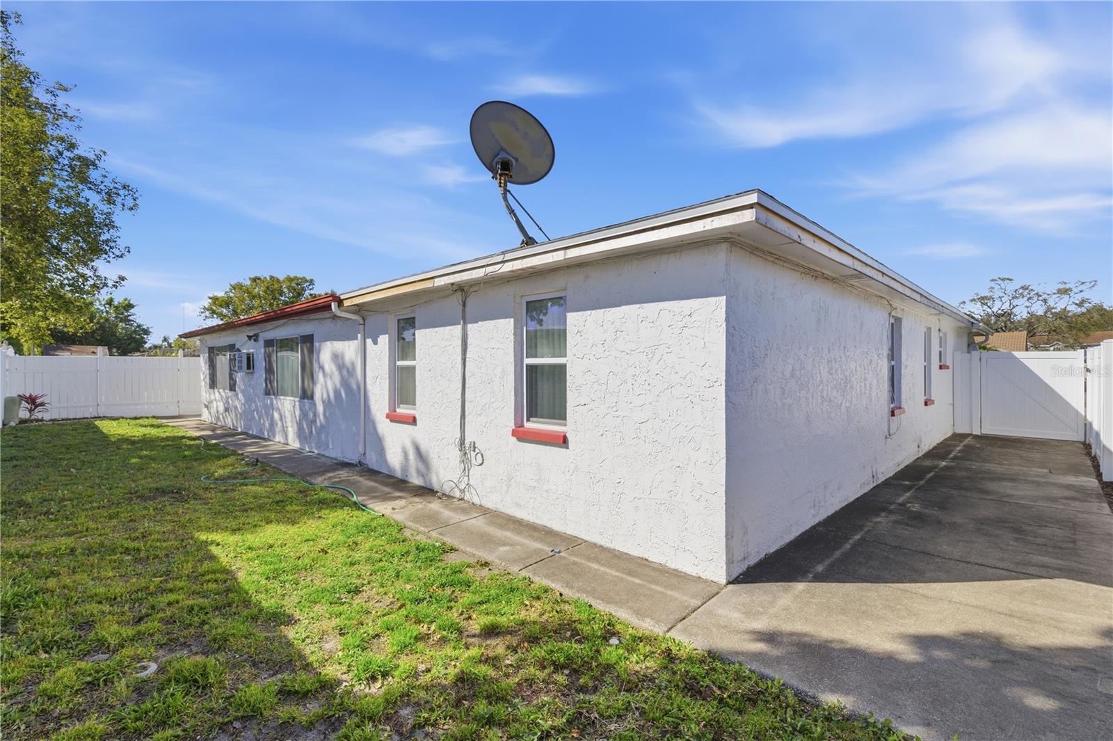 Image 17 of 18 For 9004 Lido Lane