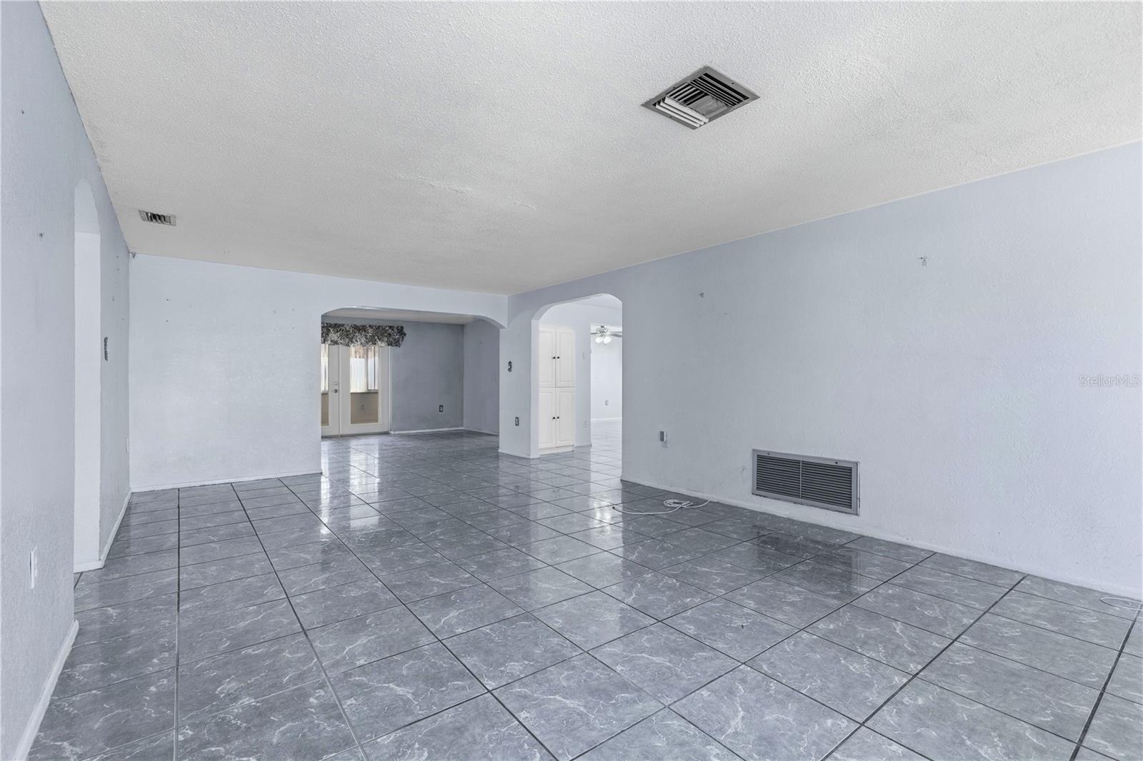 Image 3 of 18 For 9004 Lido Lane