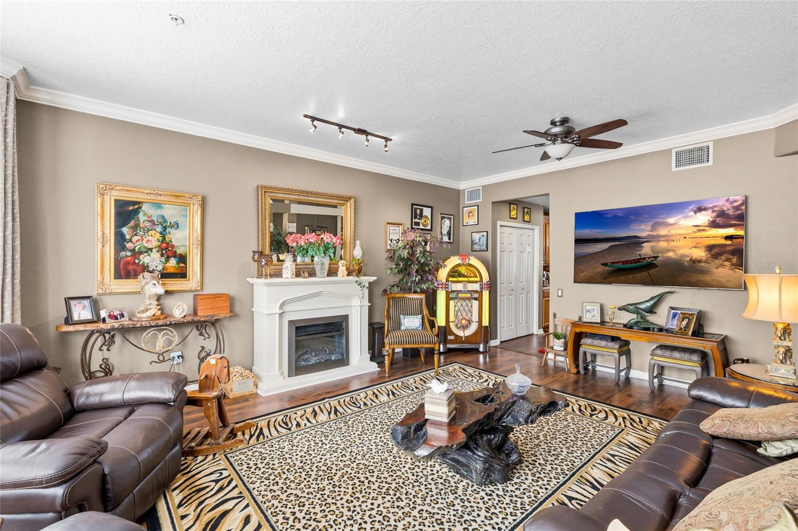 Image 19 of 57 For 4319 Spinnaker Cove Ln