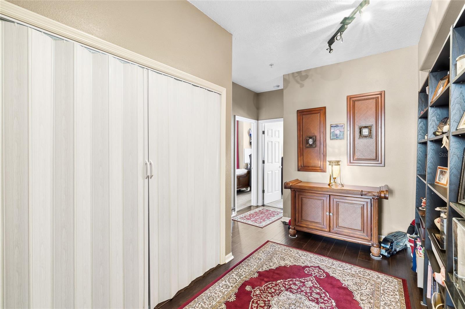 Image 33 of 57 For 4319 Spinnaker Cove Ln