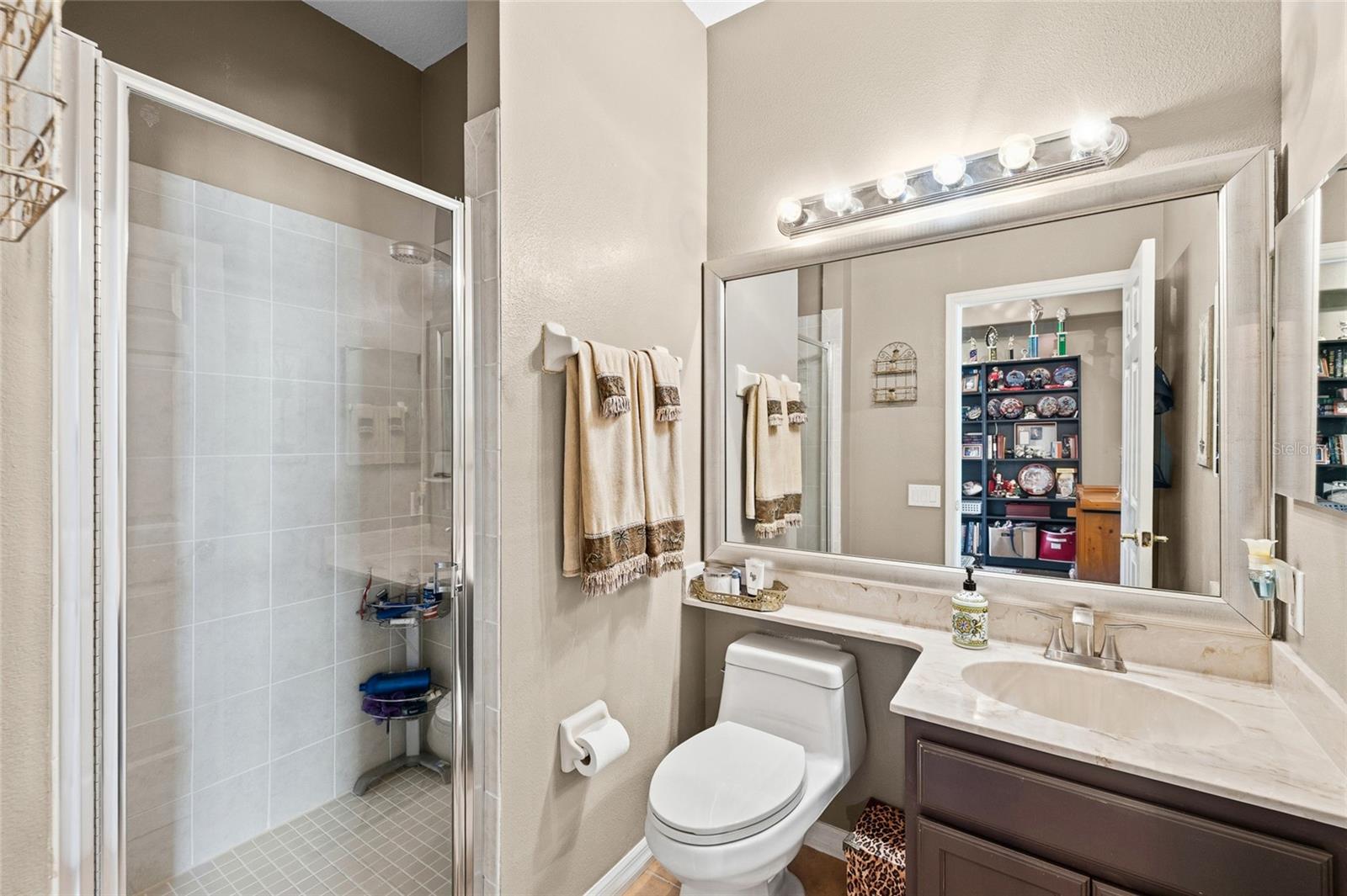 Image 34 of 57 For 4319 Spinnaker Cove Ln