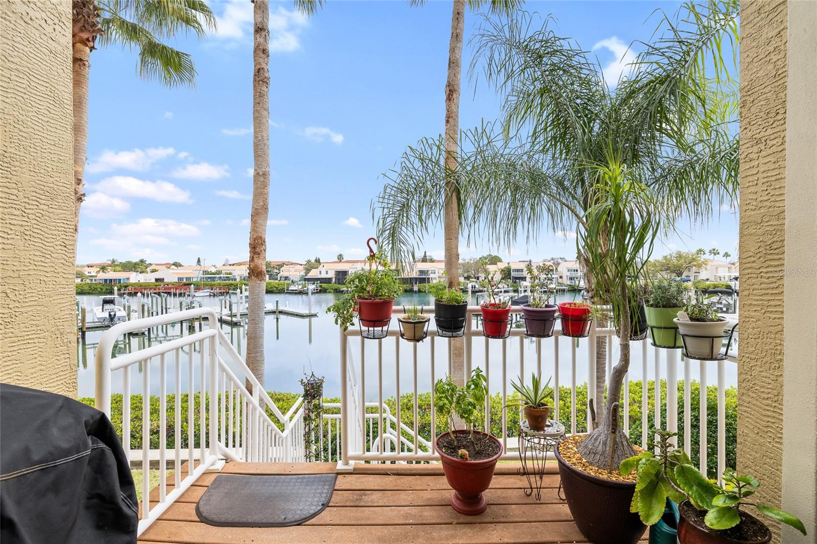 Image 43 of 57 For 4319 Spinnaker Cove Ln