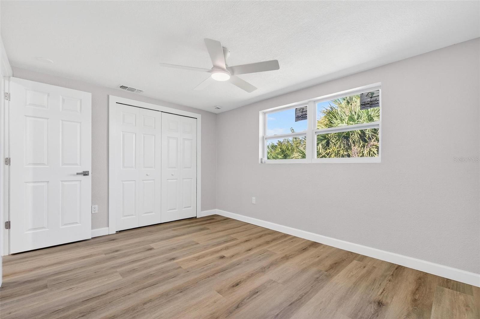 Image 21 of 33 For 4349 Rudder Way