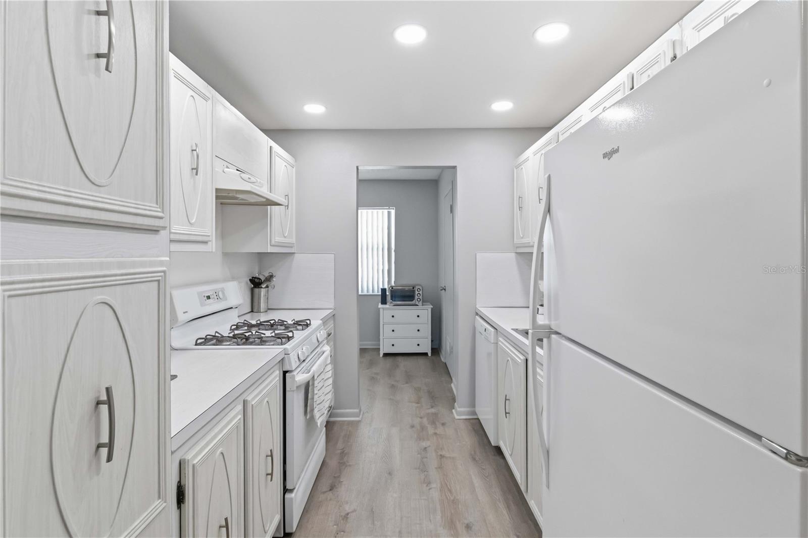 Image 11 of 38 For 5257 81st Lane N 16