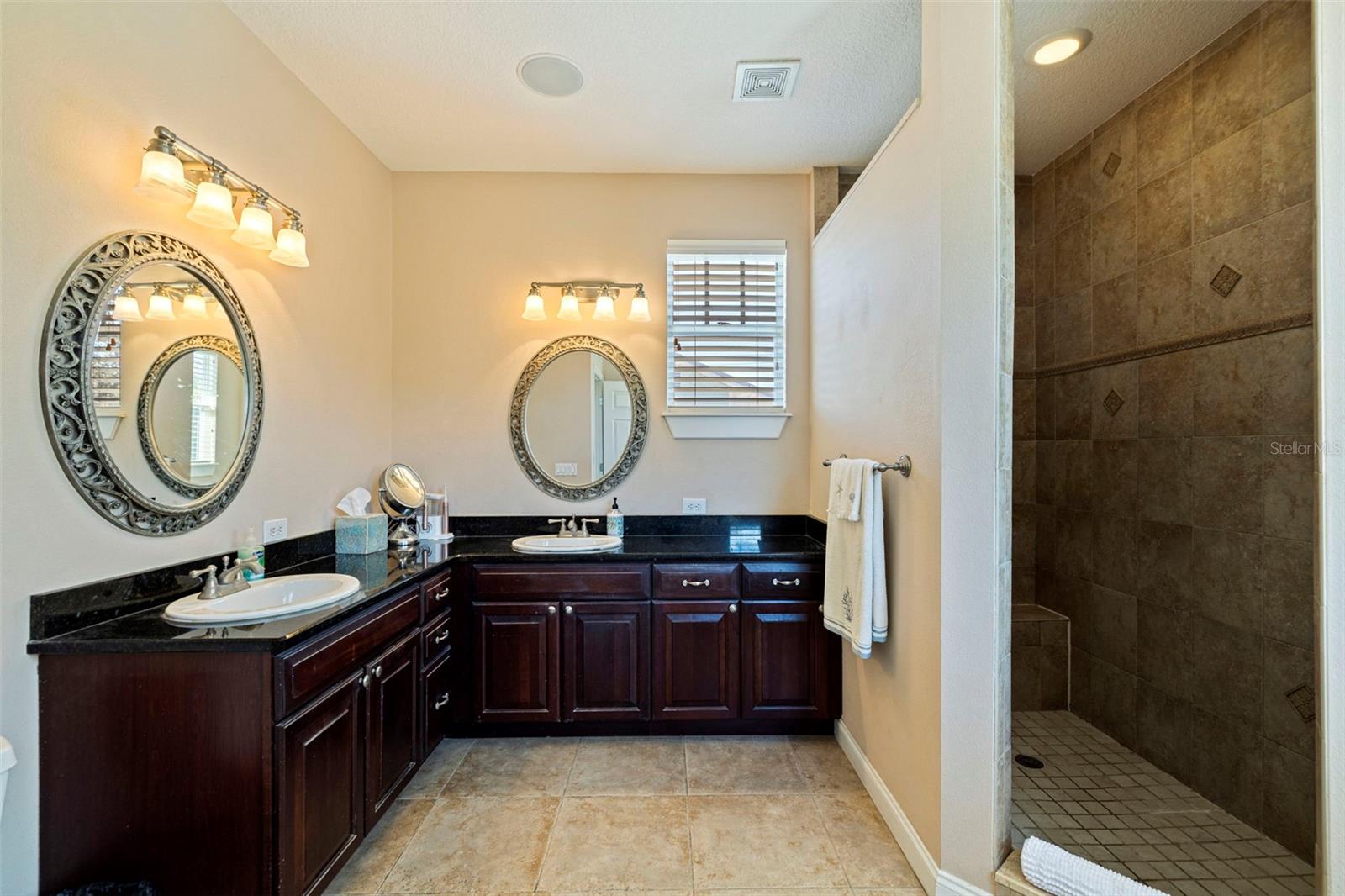 Image 31 of 54 For 3104 Fielder Street