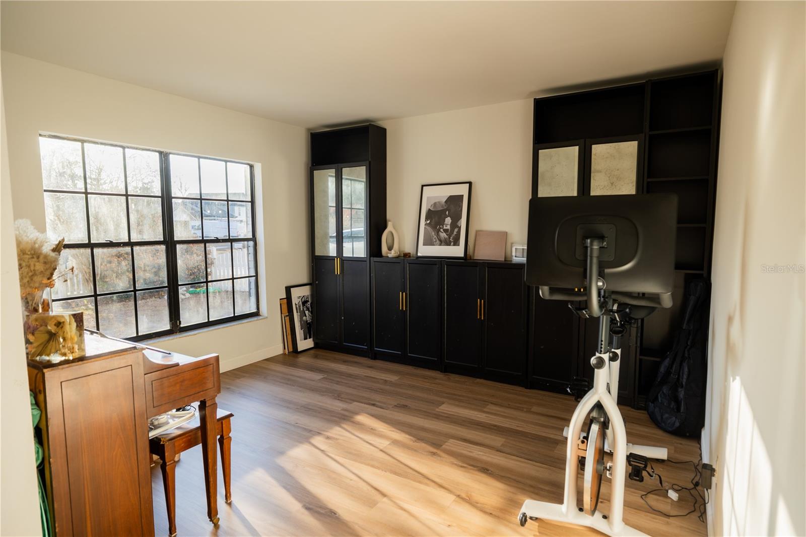 Image 10 of 49 For 3728 Murray Dale Drive