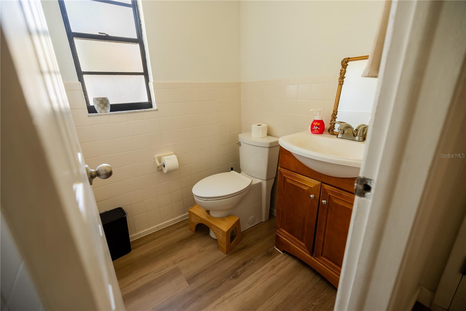 Image 22 of 49 For 3728 Murray Dale Drive