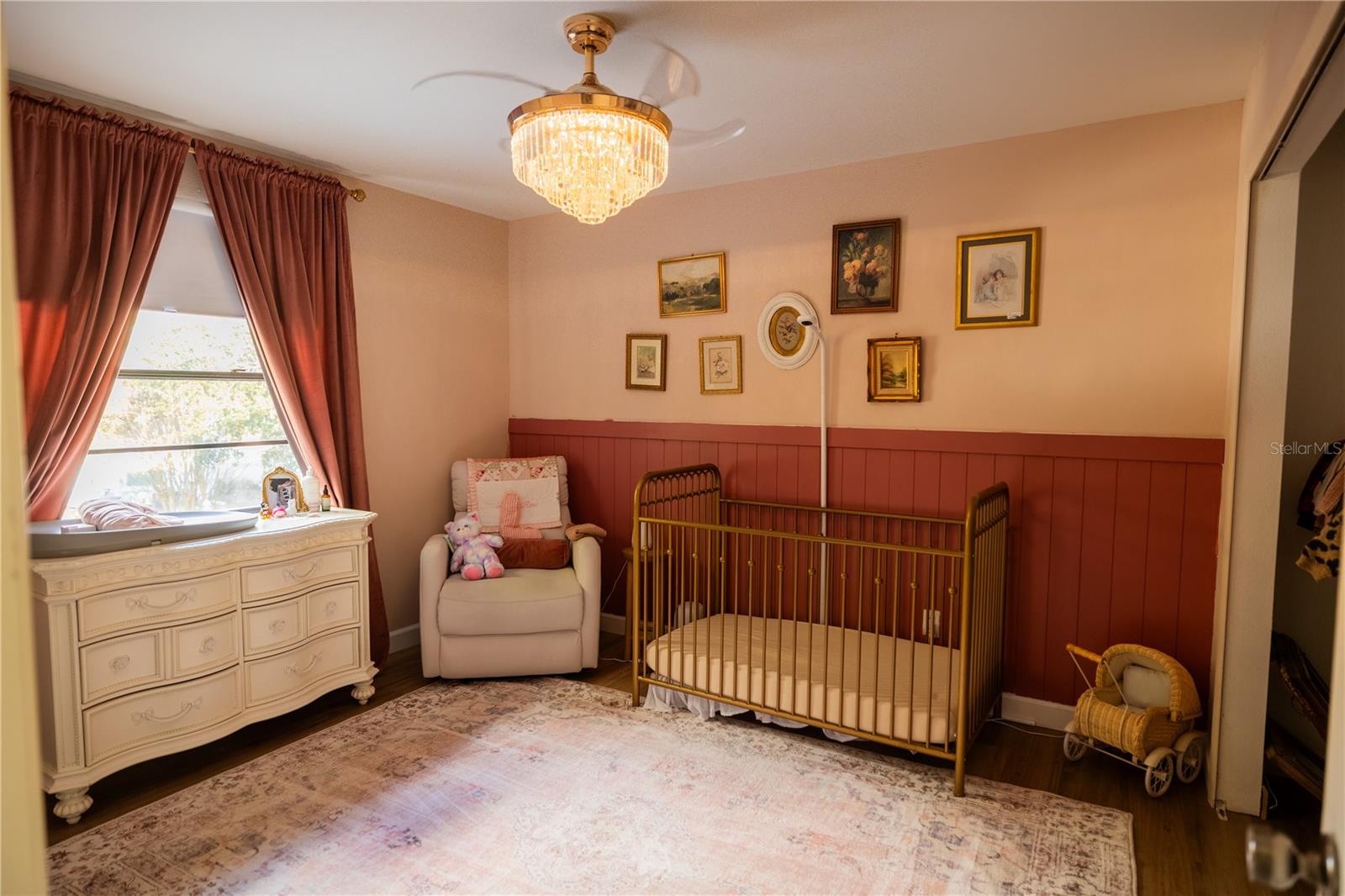 Image 26 of 49 For 3728 Murray Dale Drive