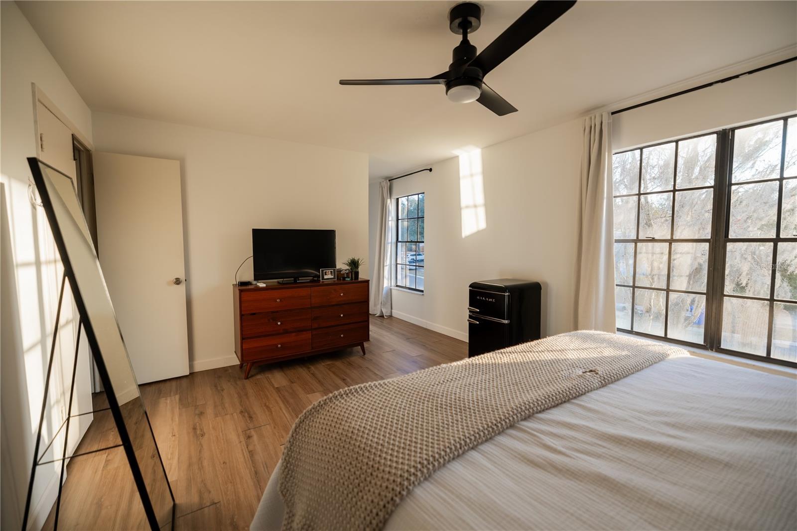 Image 39 of 49 For 3728 Murray Dale Drive