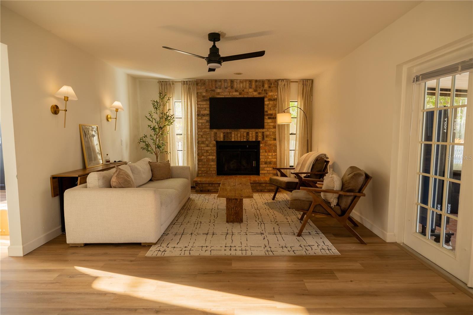 Image 7 of 49 For 3728 Murray Dale Drive