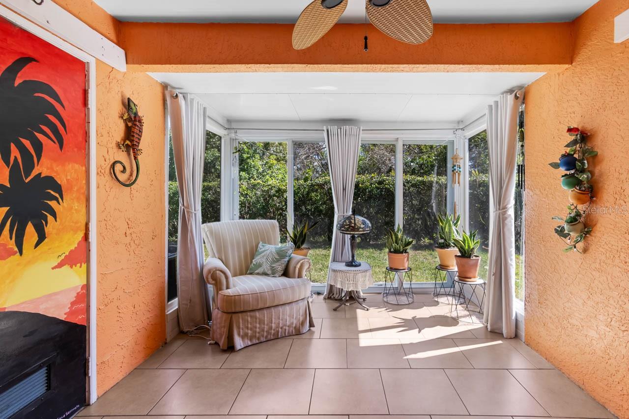 Image 22 of 63 For 324 Knottwood Court