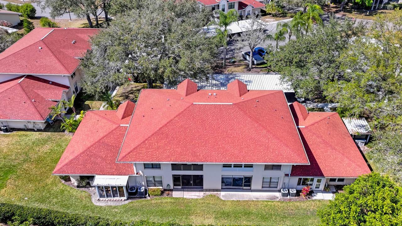 Image 37 of 63 For 324 Knottwood Court