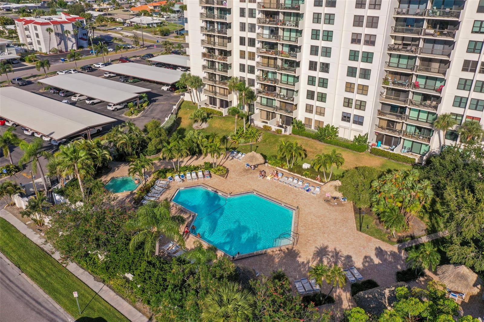 Image 52 of 63 For 400 Island Way 602