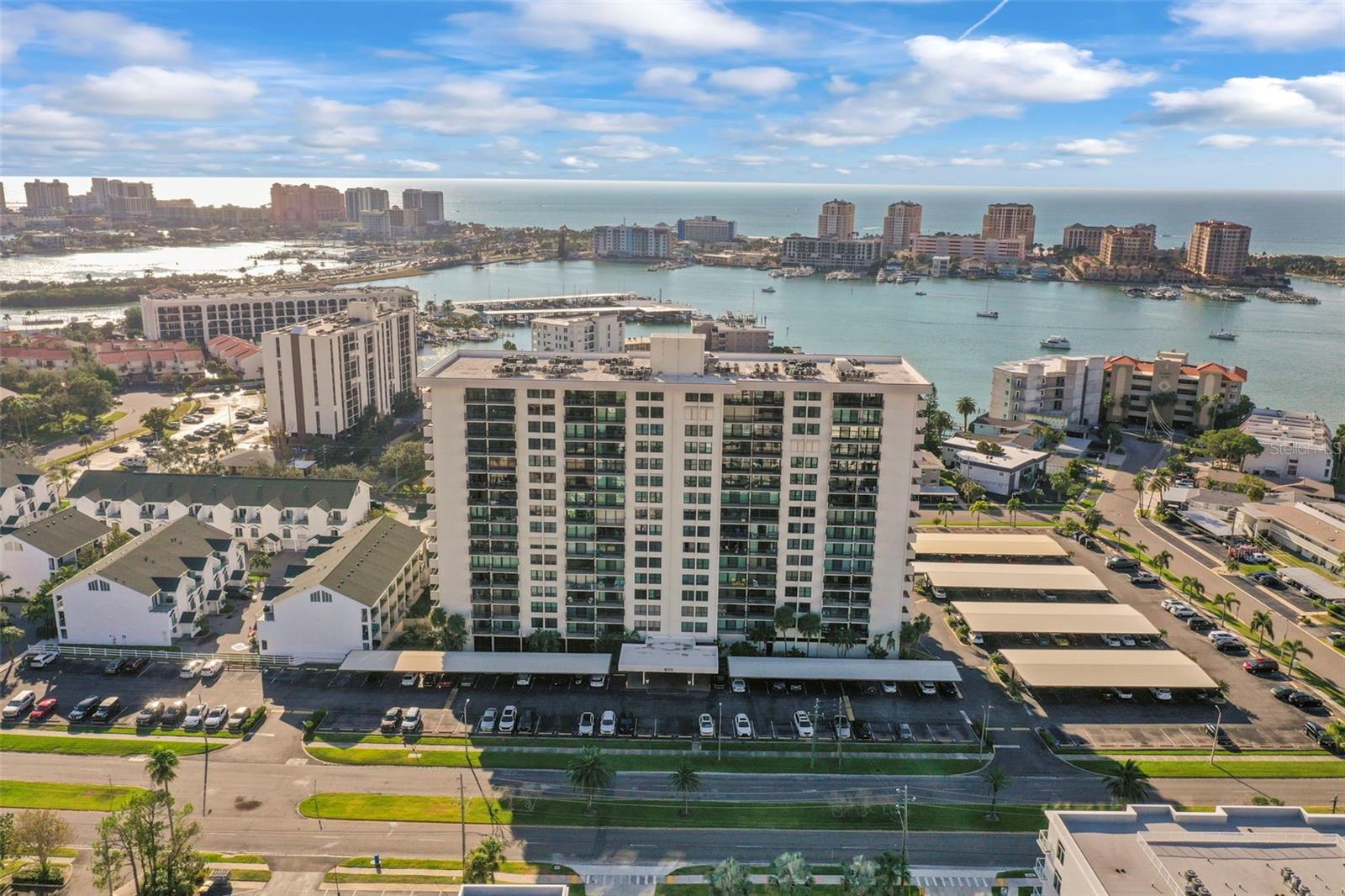 Image 54 of 63 For 400 Island Way 602