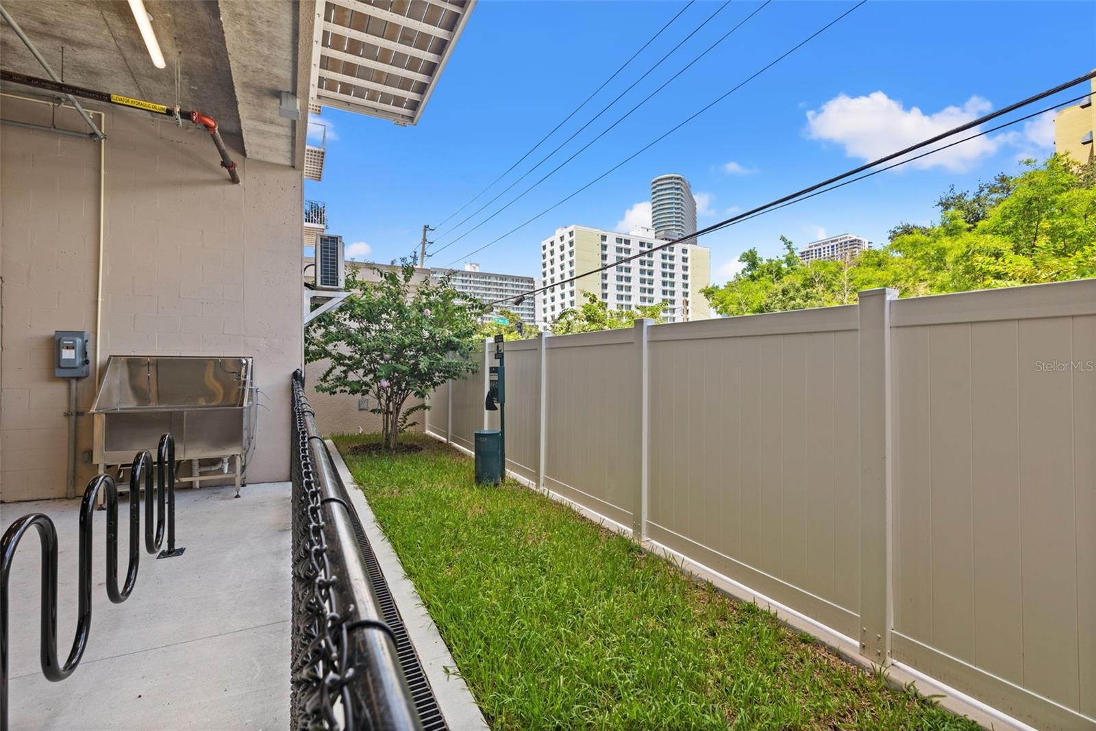 Image 19 of 22 For 600 3rd Avenue S 203